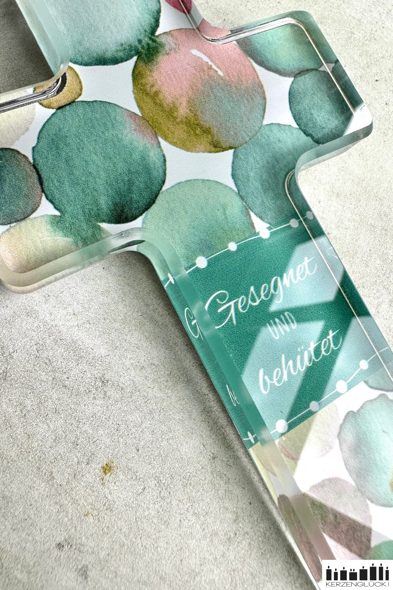 Acrylkreuz " Gesegnet und behütet"