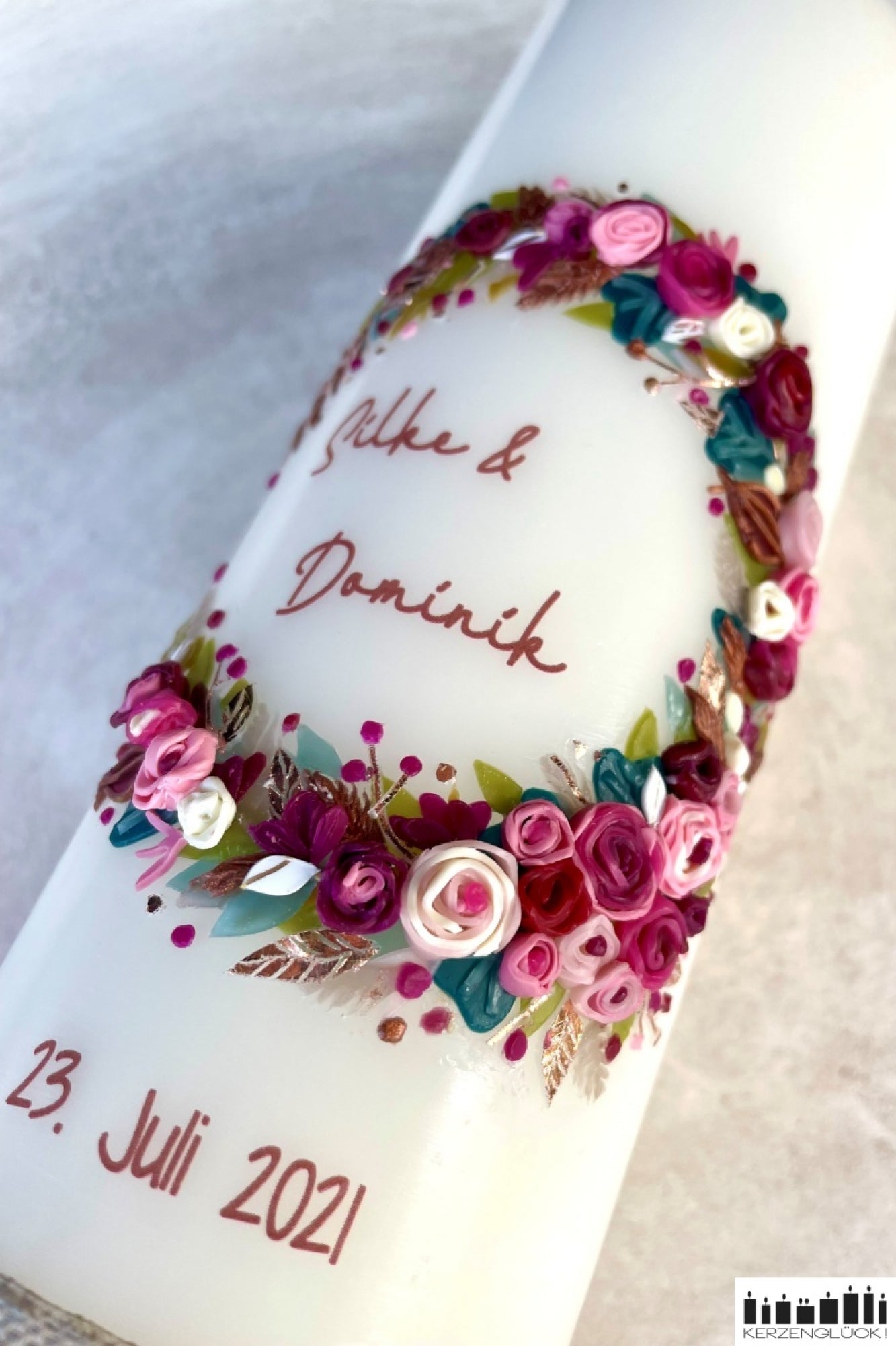 Hochzeitskerze "Feiner Kranz mit Rosen"