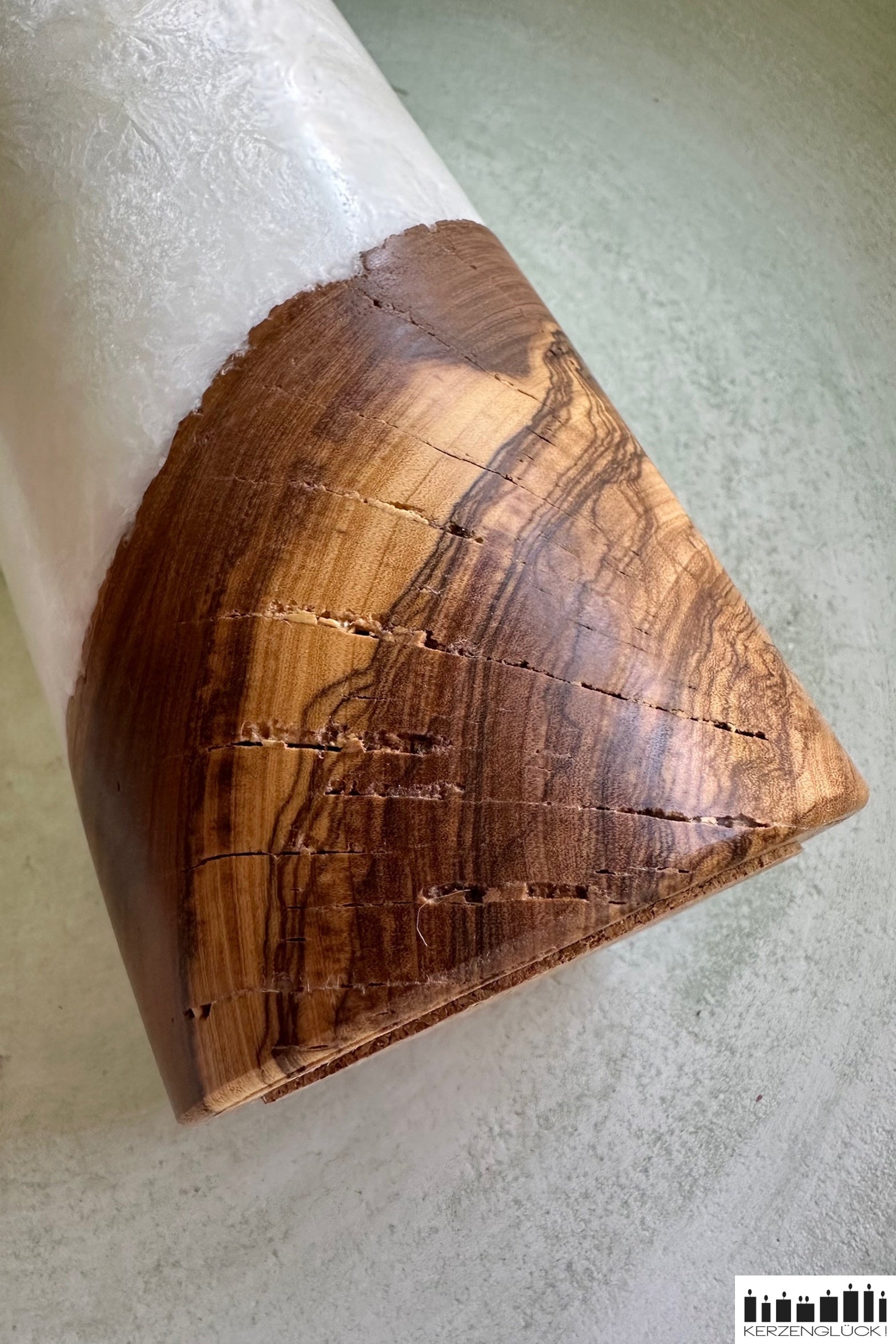 Hochzeitskerze "Rosenbogen" - Weinrot