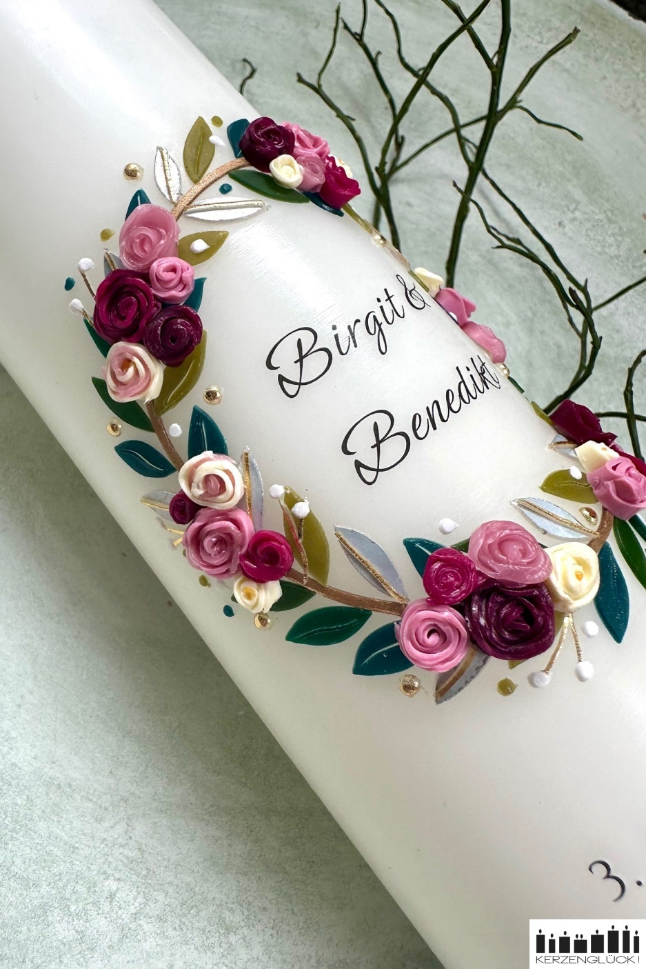 Hochzeitskerze "Blätterkranz mit Rosenblüten"