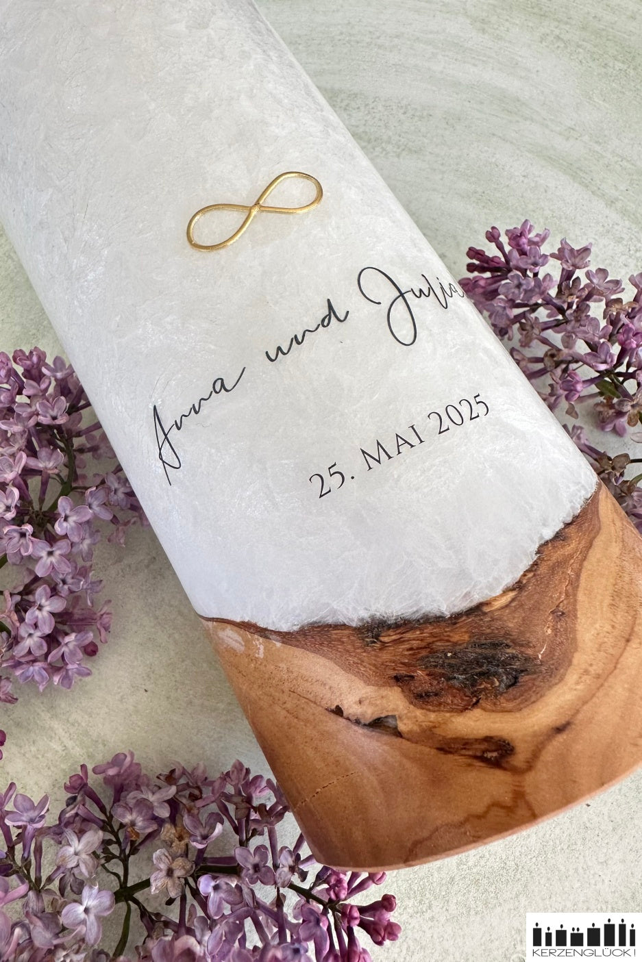 Hochzeitskerze mit Holzeinsatz "Liegende Acht"