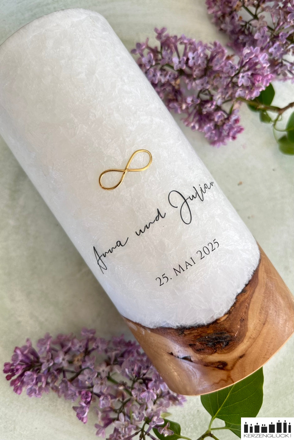 Hochzeitskerze mit Holzeinsatz "Liegende Acht"