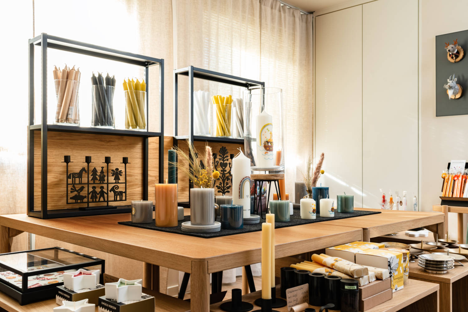 Foto von Kerzengeschäft mit großer Auswahl an Kerzen und Zubehör