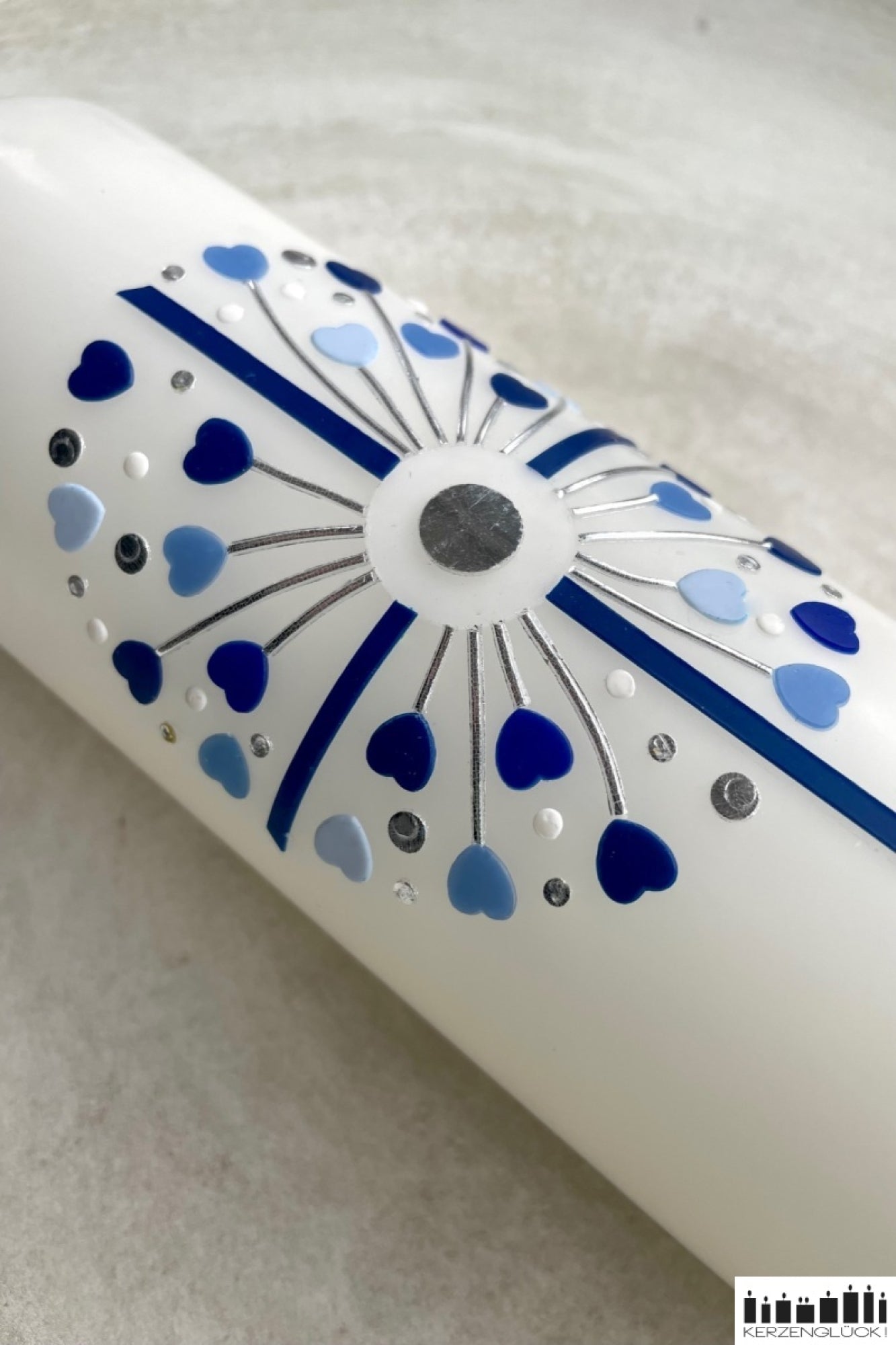 Konfirmationskerze „Kreuz Pusteblume“