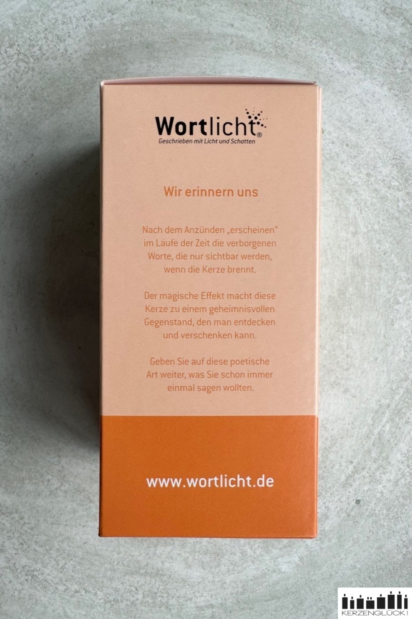 Wortlicht "Wir erinnern uns"