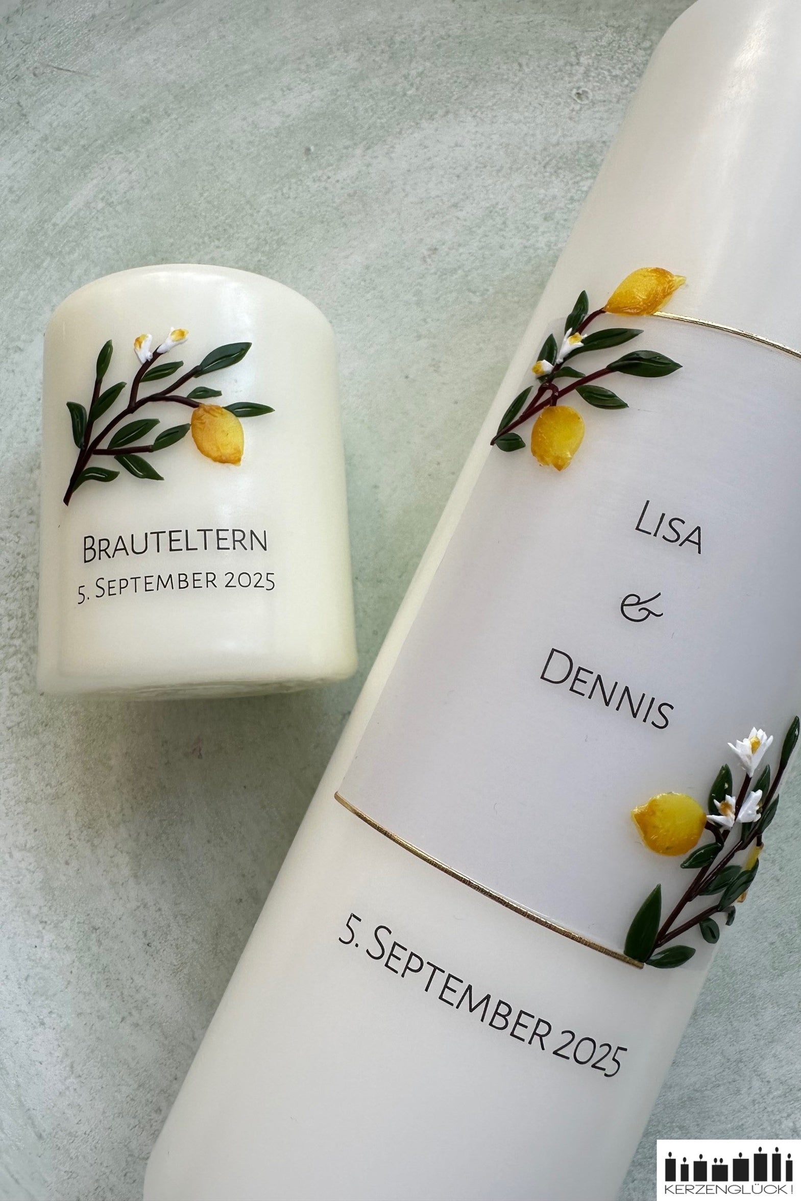 Gastgeschenkkerze mit Hochzeitskerze als Beispiel